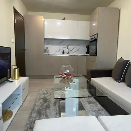 Brand New And Modern Apartment Directly Next To The Metro Station Sofia Exterior photo